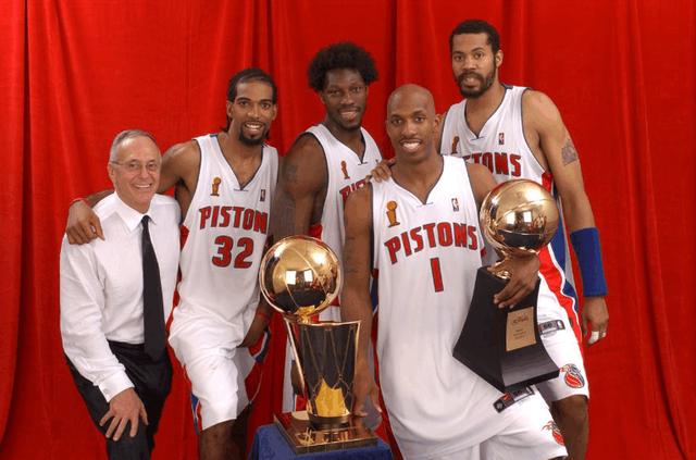 团队活动中 团队活动中