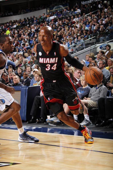 持来提升自 持来提升自