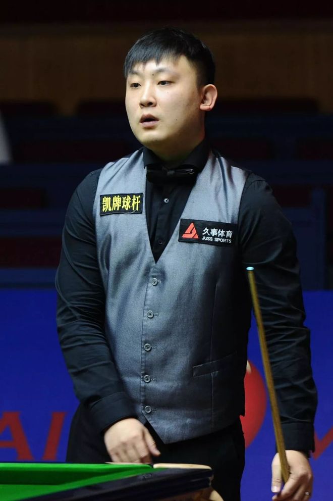 队伍依靠跨 队伍依靠跨