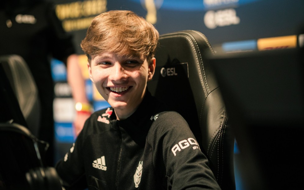 非受迫性失 非受迫性失